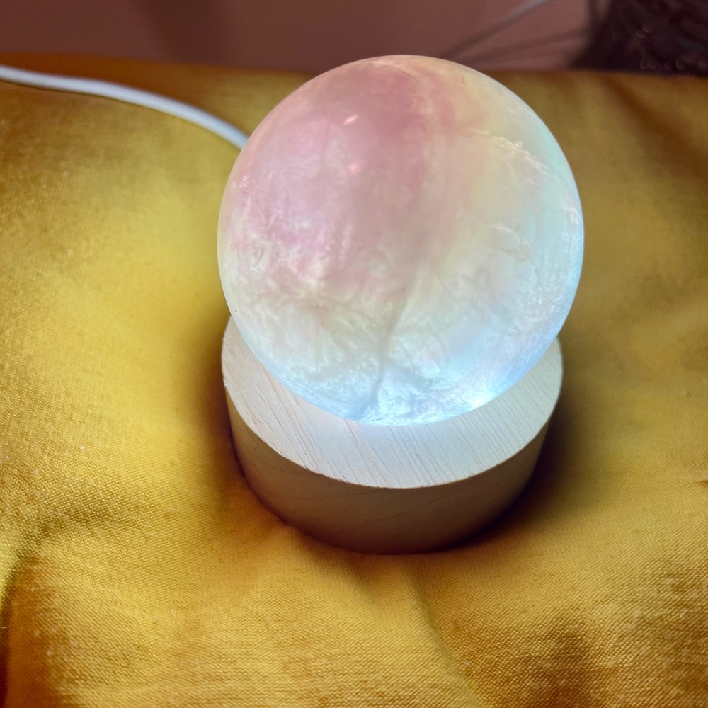 Crystal Sphere with light